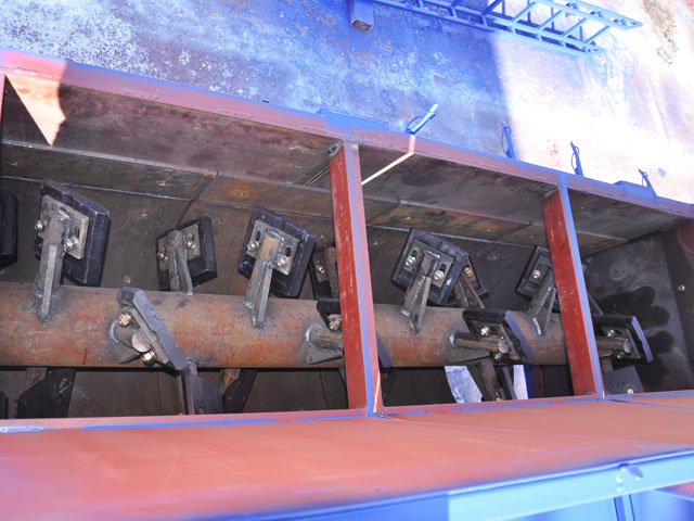 穩定(ding)土廠拌設備部件(jiàn)