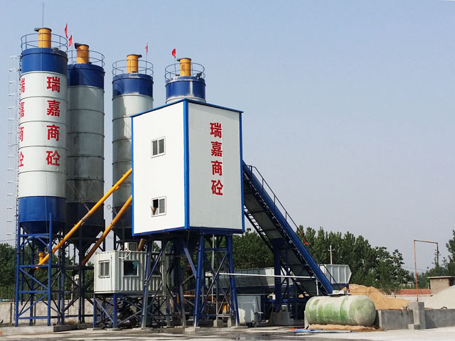 HZS90小(xiao)型商品混凝土攪(jiao)拌站