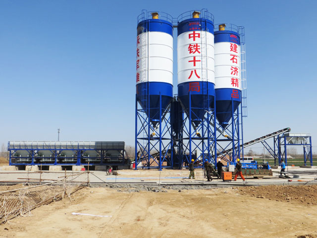 中鐵十八(bā)局穩定土廠(chang)拌設備
